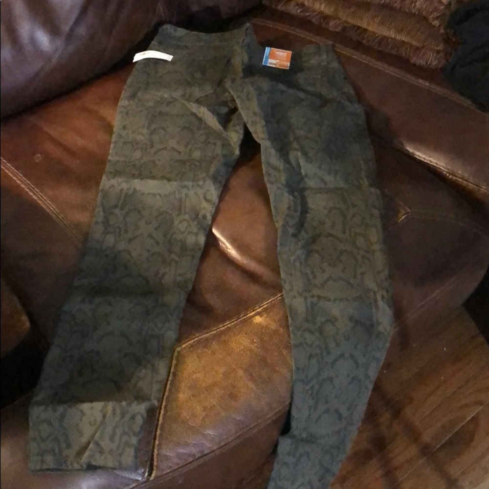 Old navy tiger print rock star jeans
